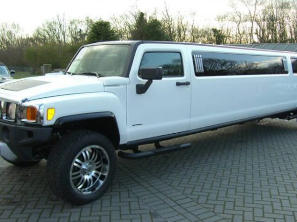 pink-hummerh3-limo-1-768x480