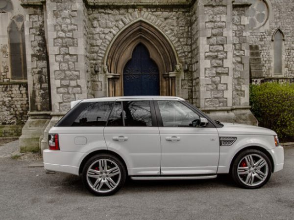 range-rover-PINKLIMO-768×512 range-rover-PINKLIMO-768x512